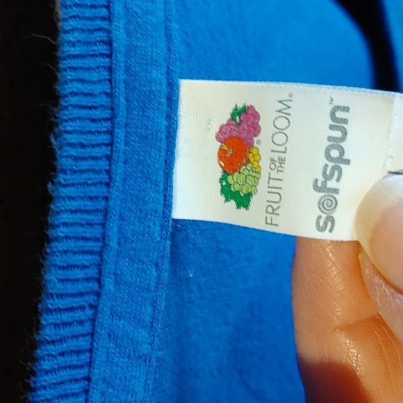 🌸Host Pick🌸MEN'S DETROIT PISTONS T-SHIRT - Picture 3 of 6